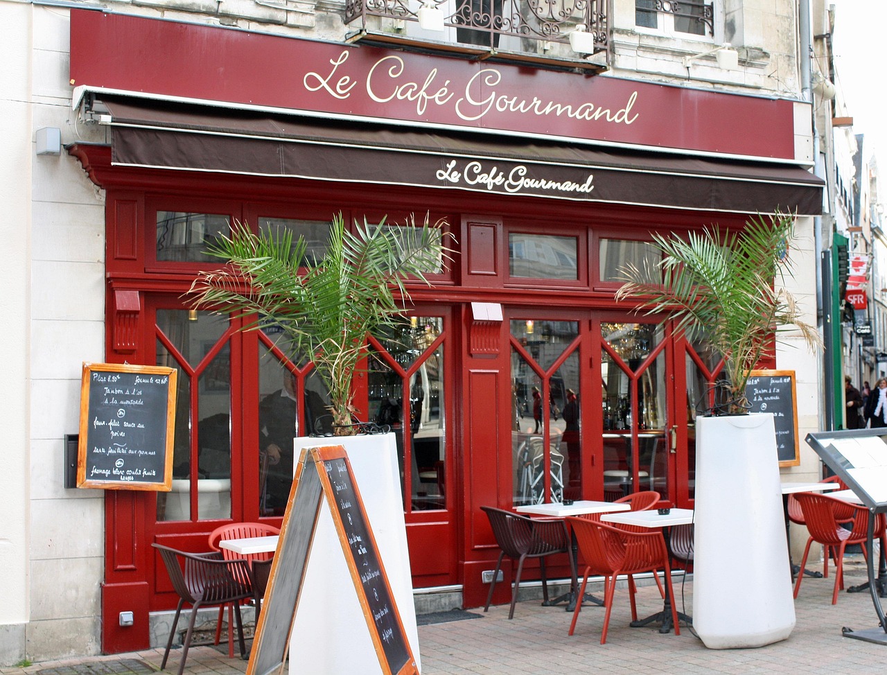 Bistro: the banner photo of its sample QR menu